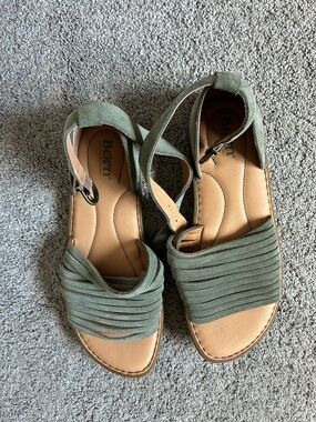 Born Green Sandals